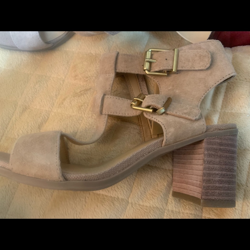Franco Sarto tan suede dress sandals NWT